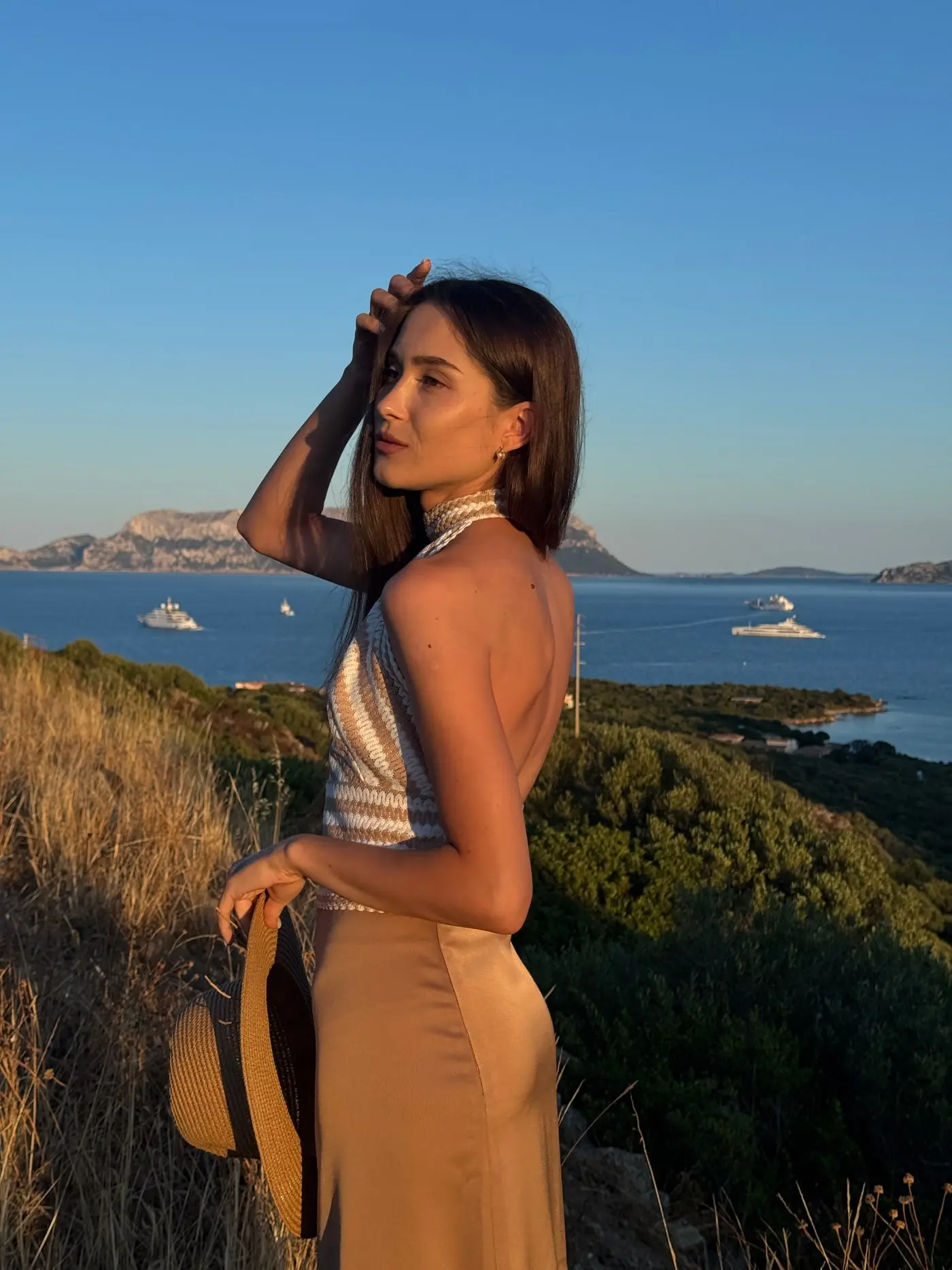 Irina Suruceanu, trainer de dicție, în studioul radio EcoFM din Chișinău
